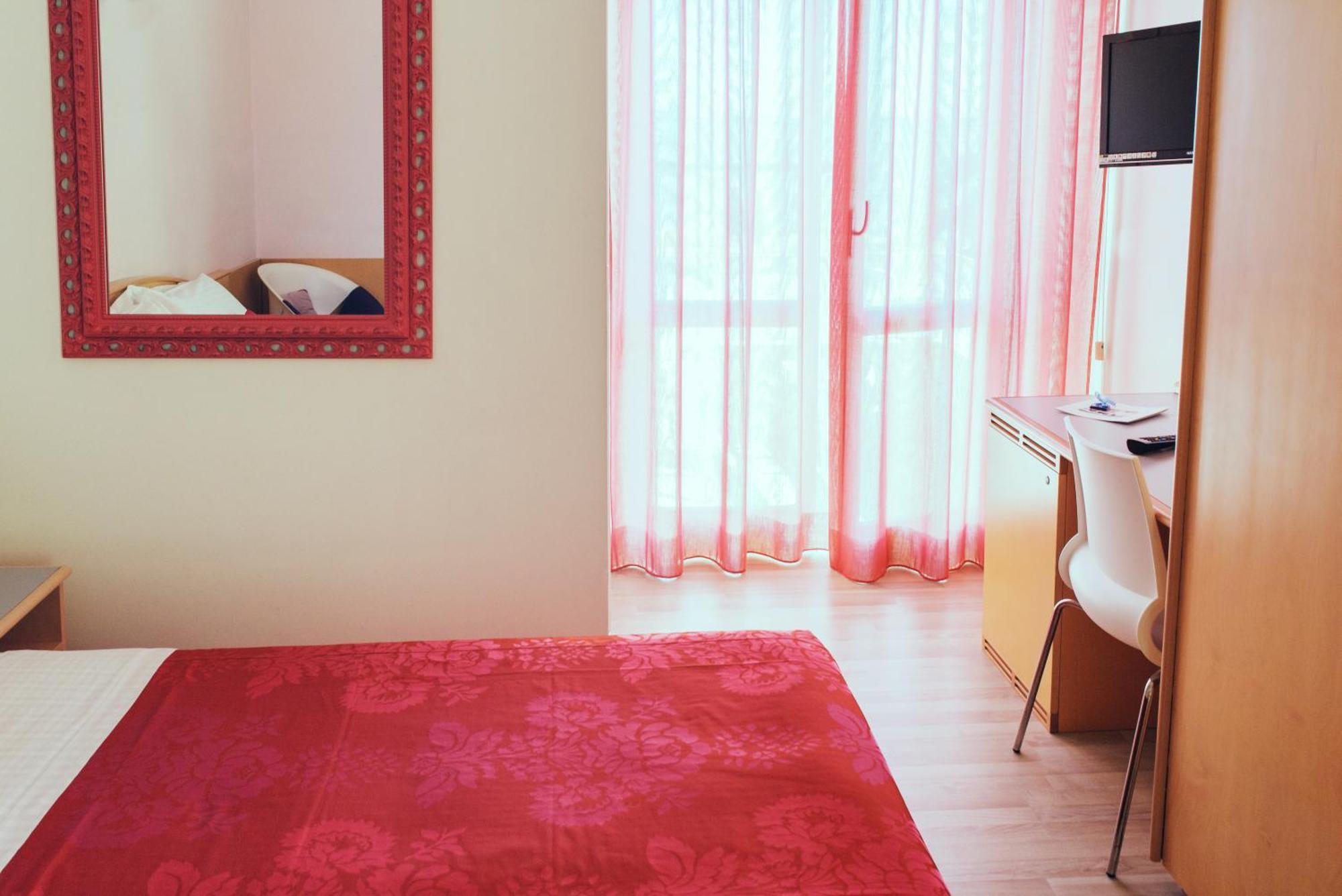 Albergo Punta De L'Est Francavilla Al Mare Buitenkant foto