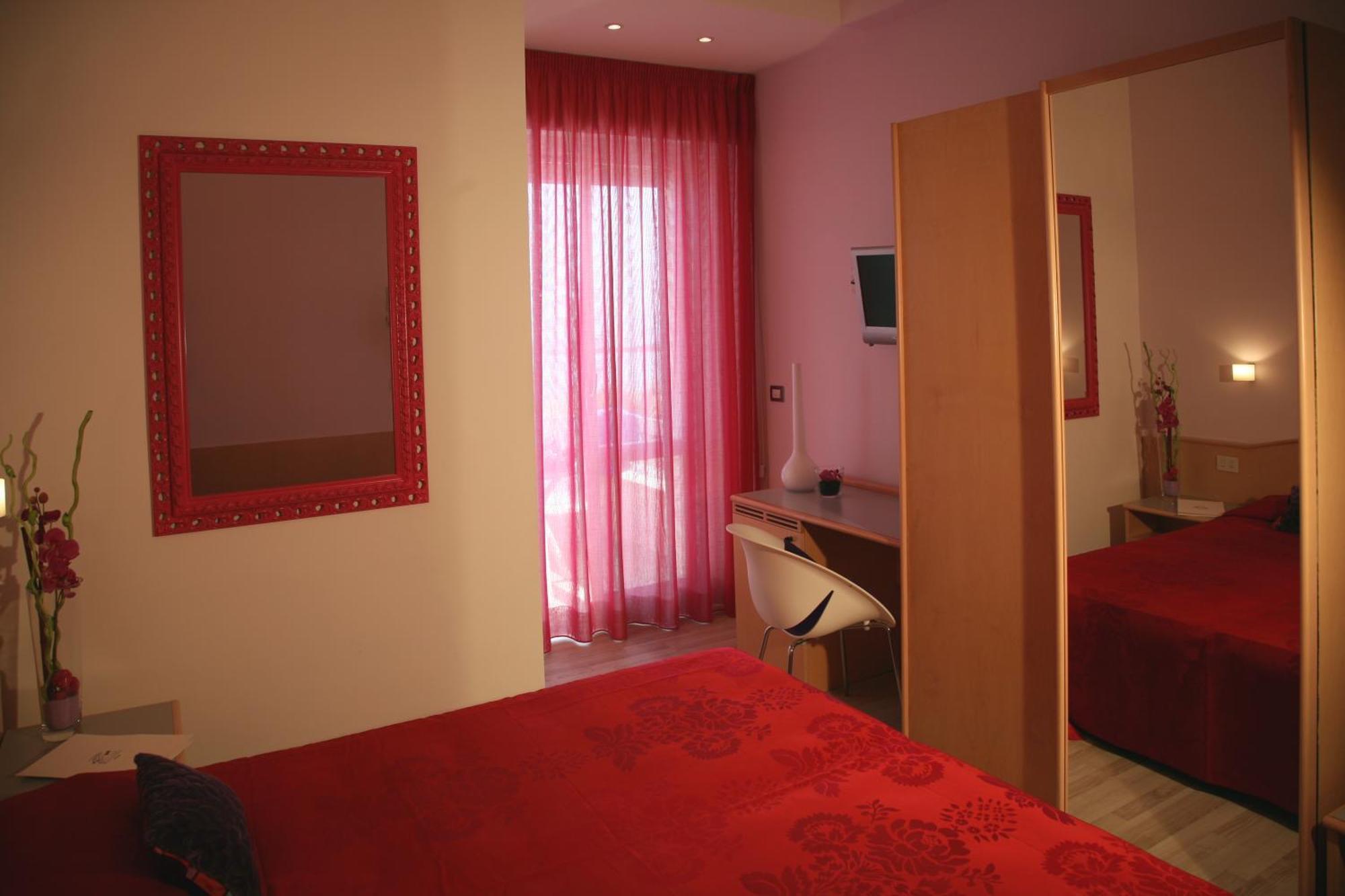 Albergo Punta De L'Est Francavilla Al Mare Buitenkant foto