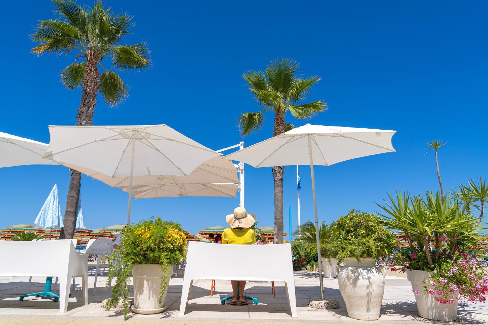 Albergo Punta De L'Est Francavilla Al Mare Buitenkant foto