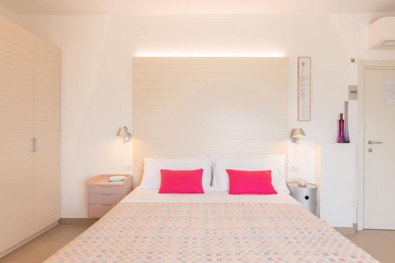 Albergo Punta De L'Est Francavilla Al Mare Buitenkant foto